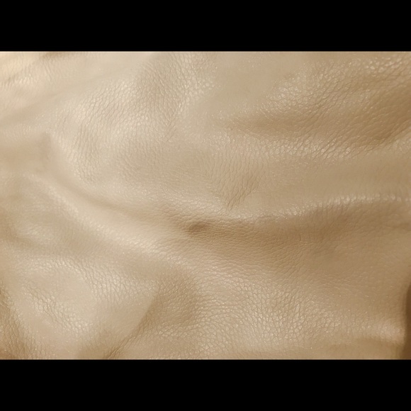 Bebe shoulder bag with gold details! - Picture 4 of 5